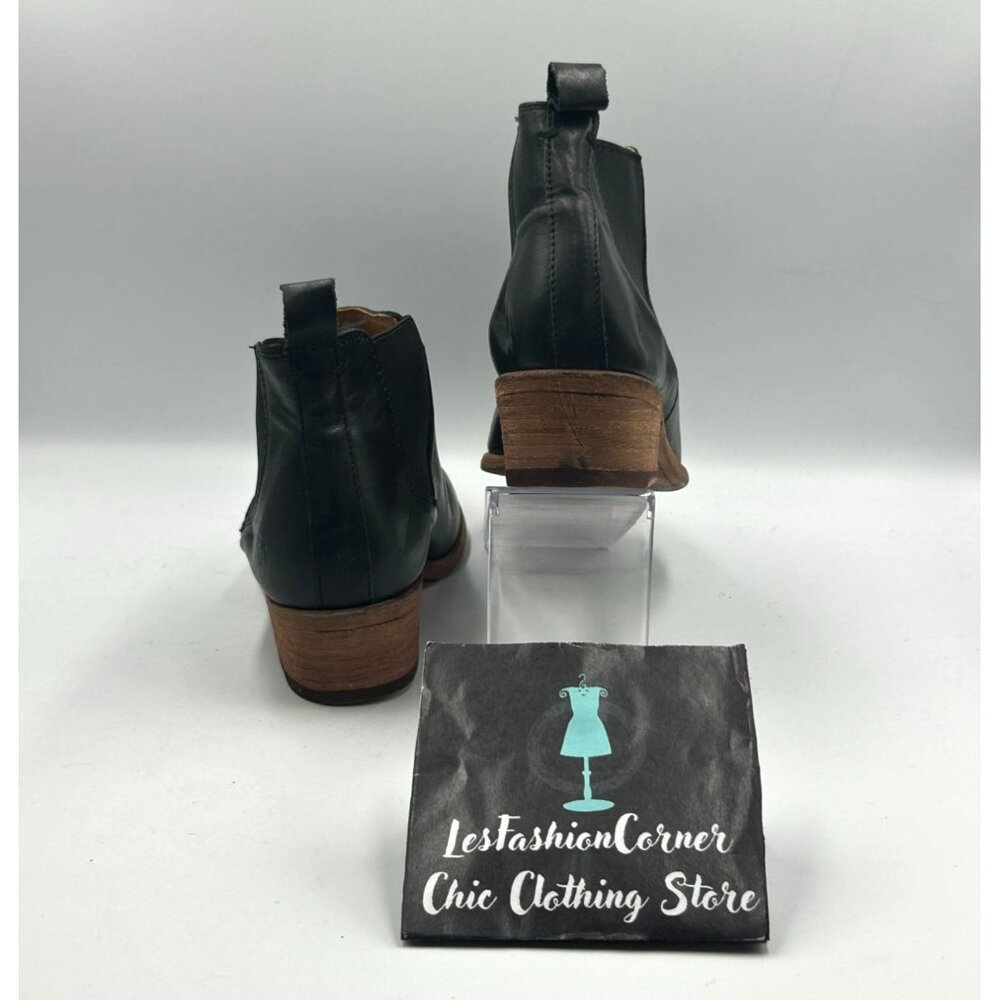 Frye Women's Black Leather Carson Chelsea Pull On Ankle Boots Size 9.5M 3250 - Picture 7 of 16